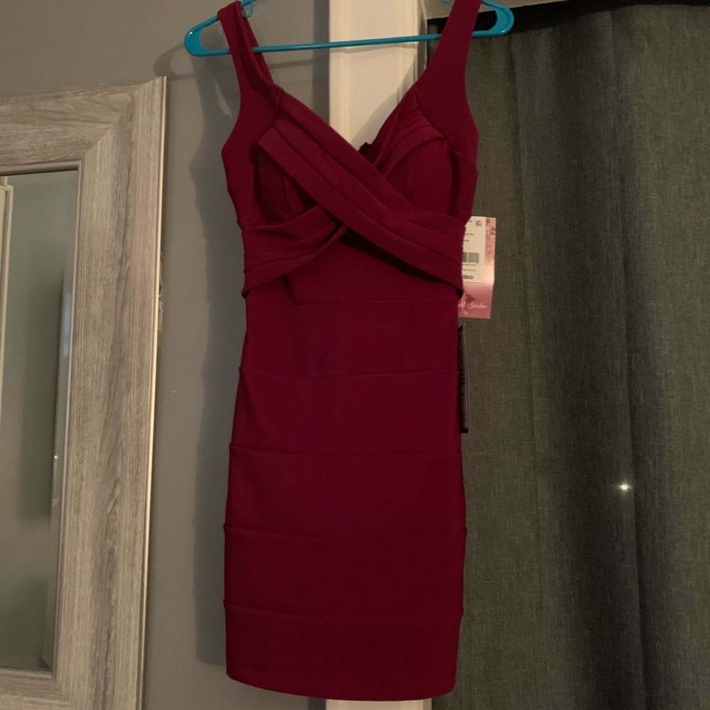 NWT bodycon dress sz S